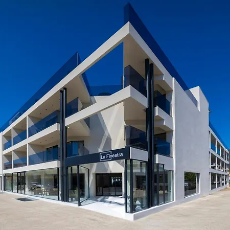 La Finestra 5*