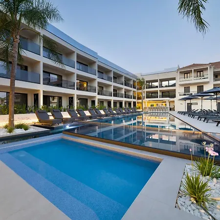Hotel La Finestra 5*
