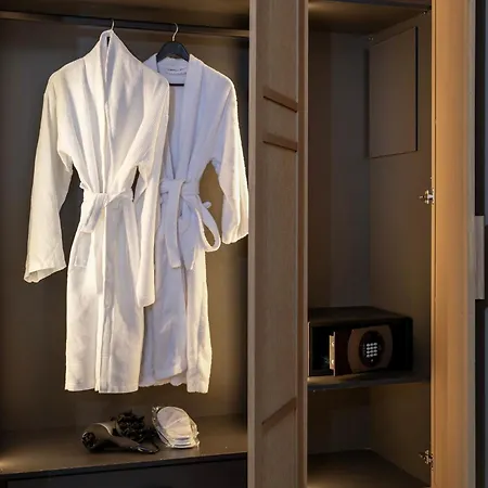 Hotel La Finestra 5*