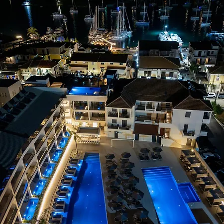 Hotel La Finestra 5*